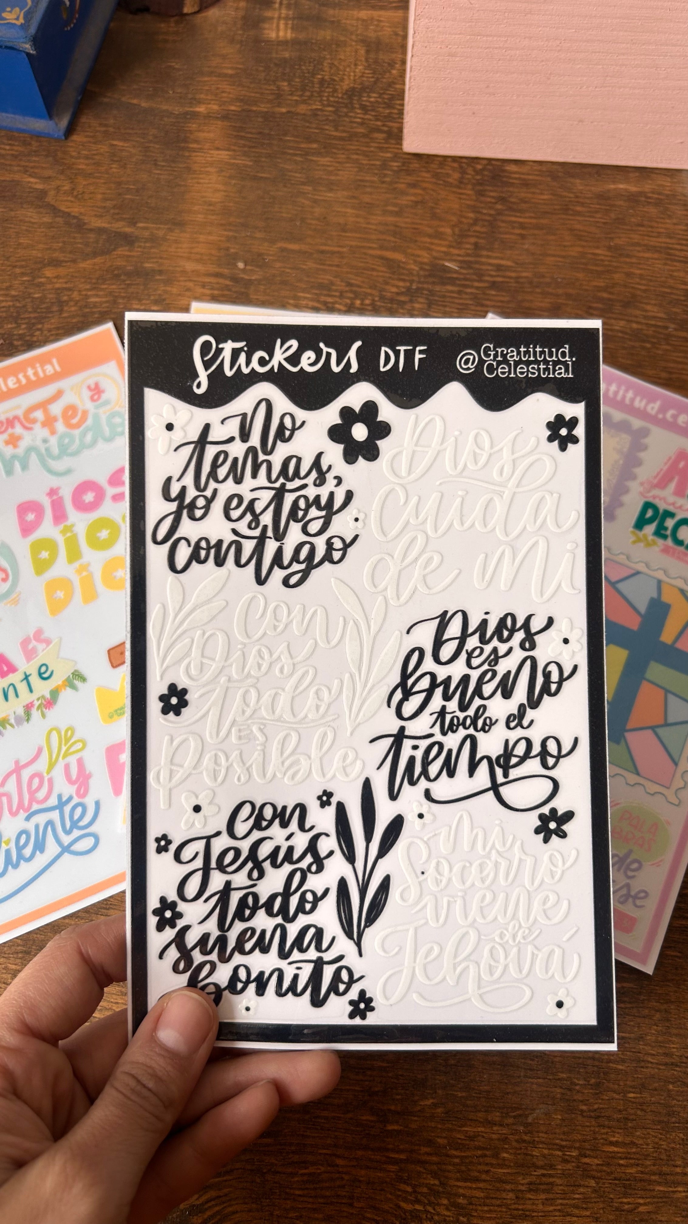 Plancha de stickers DTF UV